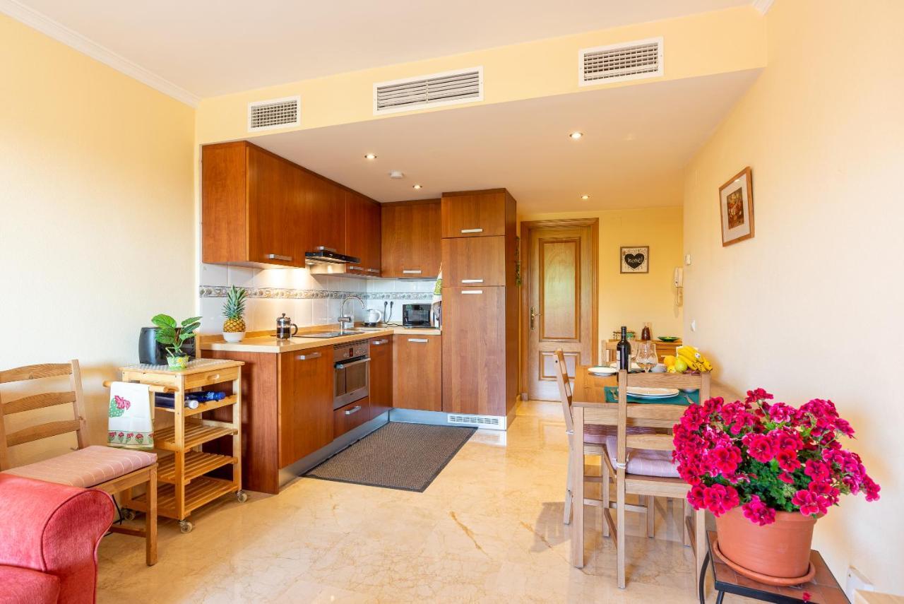 Apartamento Con Parking Puerto Nuevo 8 Malaga Luaran gambar