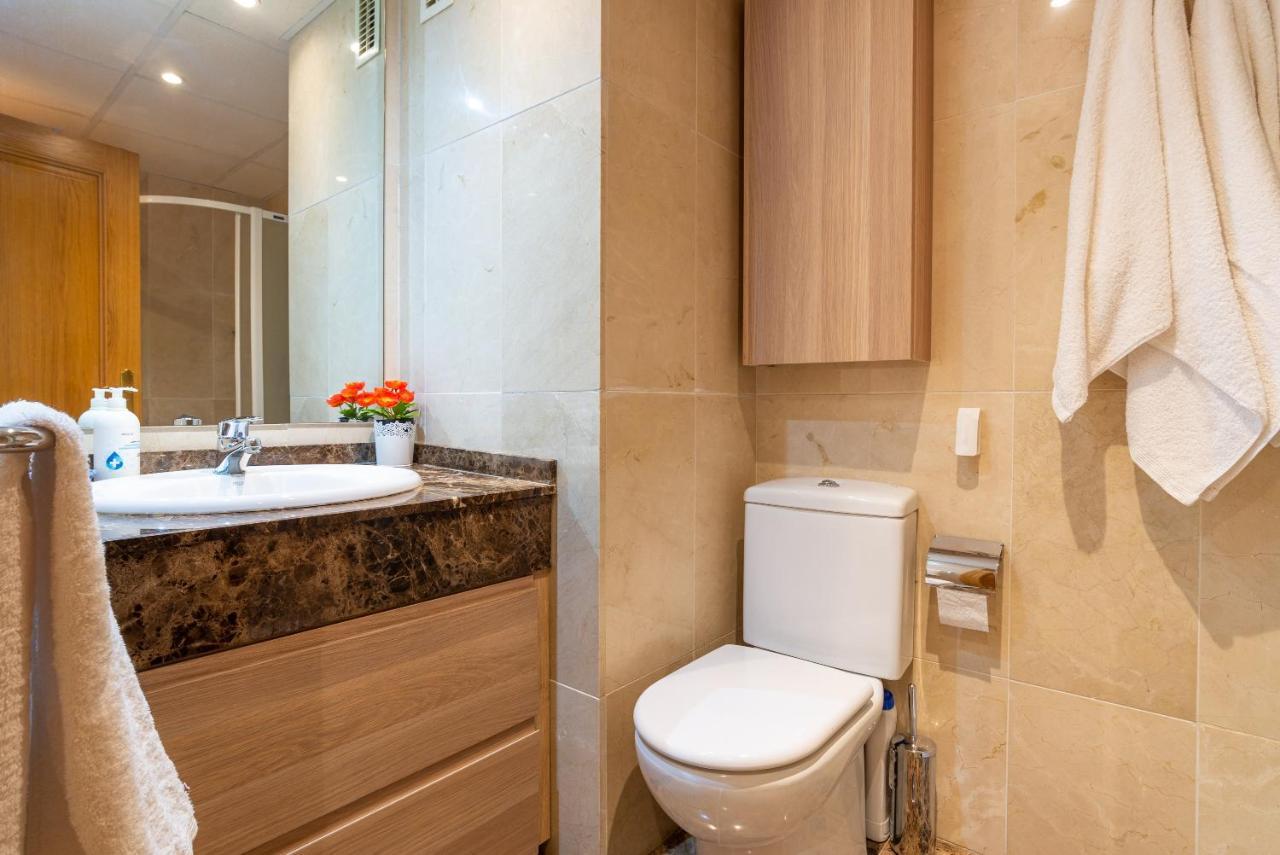 Apartamento Con Parking Puerto Nuevo 8 Malaga Luaran gambar